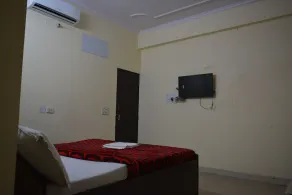 Shubham Hotel - Image 2