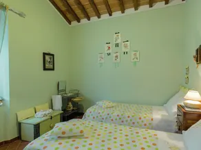 Gorgeous Holiday Home in Fratticciola With Swimming Pool - Image 3