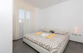 Amazing Home in Peroj With 4 Bedrooms, Wifi and Outdoor Swimming Pool - Image 5