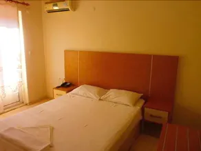 Artinus Hotel Torba - Image 2