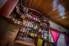 Konar House Lounge - Image 5
