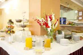 Alfa Art Hotel - Image 3