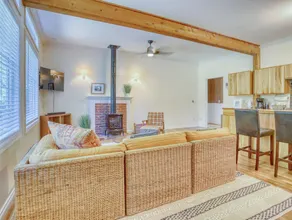 Twin Cedars Getaway - Image 2