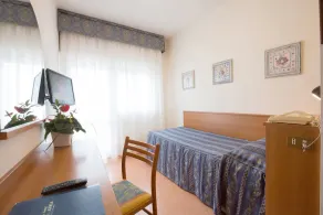 Hotel Adria sul Mare - Image 4