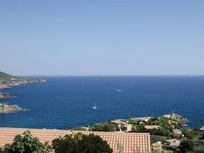 Villa in Saint-Raphaël for 10 people with 5 rooms Ref. 645545 - Image 2