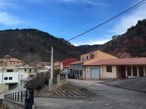 House With 4 Bedrooms in Noguera de Albarracín, With Wonderful Mountain View - Image 4