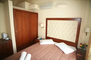 La Cite Hotel - Image 3