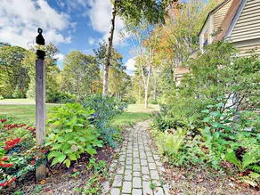 4 Briarwood Drive Home - Image 4