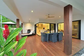17 Cascade House - Luxury Holiday Home - Image 4