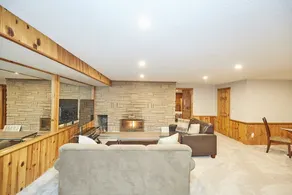 Grand Niagara Estate Lodge - Image 2