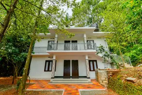 Vale Castle By OYO Rooms - Image 4