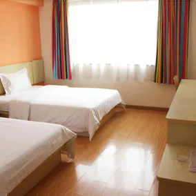 7 Days Inn (Huayin Mount Hua Scenic Area) - Image 5