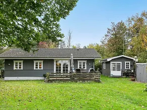 Peaceful Holiday Home in Gedser With Sauna - Image 2
