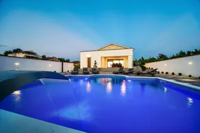 Villa Mary with pool and Sauna - Image 3
