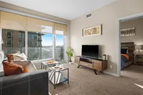 Modern Calgary Apartments - Calgary 1320 1St SE 1503 P4 2Bd 2bath - Image 2