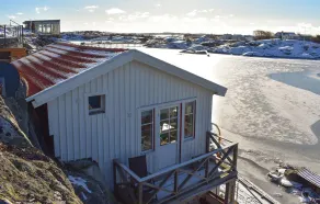 Stunning Home in Torslanda With Jacuzzi, Sauna and Wifi - Image 2