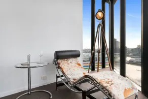 Docklands Executive Apartments - Image 5
