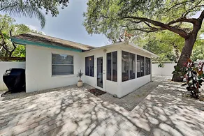 1465 Brier Home - 3 Br Home - Image 3