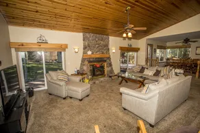Majestic Pines - Big Bear Cabin near Snow Summit with Fenced Yard - Image 5