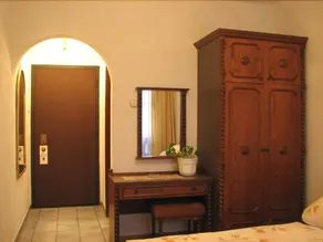 Hotel Lucky - Image 5