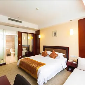 Venie Hotel - Image 4