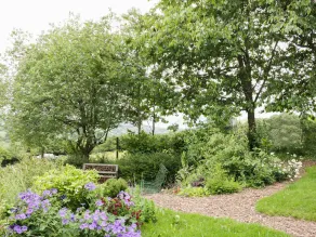 Tractor Shed - Image 3