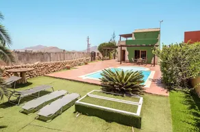 4 bedrooms villa with private pool furnished garden and wifi at Casillas de Morales - Image 2