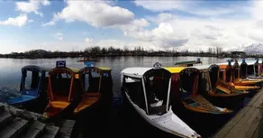 Houseboat - Image 4