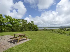 Fferam Y Llyn - Image 2