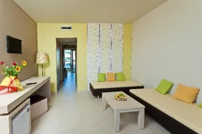 Virginia Family Suites - Image 3