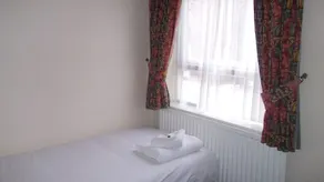 The Patten Arms Hotel - Image 2