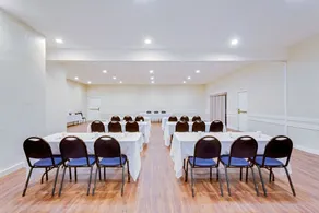 Travelodge by Wyndham El Centro - Image 5