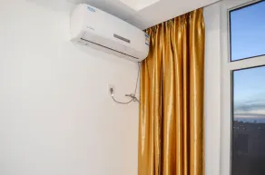 Chinese Business Hotel - Image 2