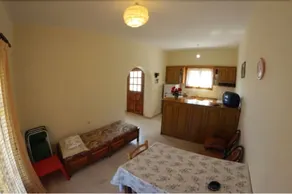 Romantic Studios - Image 3