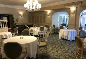 Eaton Hotel - Image 3