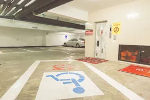 Best Hotel - Image 4