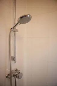 Riverside Hotel Heathrow - Image 2