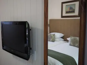 The Graywood Hotel - Image 4