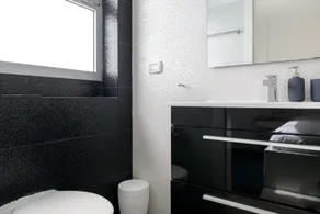 3 Bedrooms apt balcony & parking near banana beach - Image 4