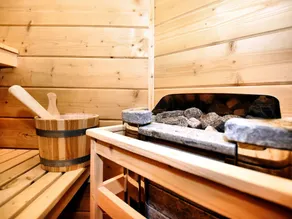 Atmospheric chalet with sauna and jacuzzi - Image 2