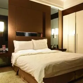 Jiahe Business Hotel - Image 2