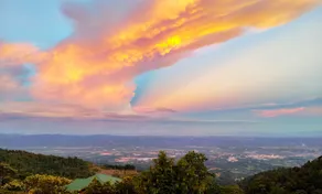 Manis Manis Rooftop of Borneo Resort - Image 5