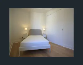 Potts Point Apartment in the Manor - Image 2