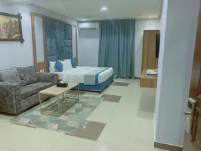 Al Muteb Suites Al Yasmeen - Image 5