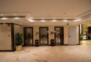 Al Nosour Al Mohajreen Hotel - Image 2