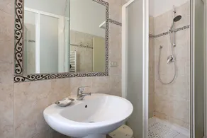Franz House B&B - Image 4