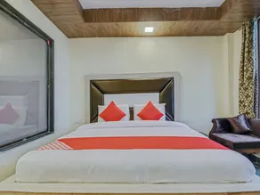 OYO 23363 Hotel Highland - Image 4