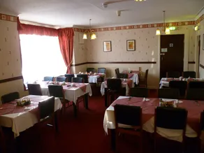 Rollason Wood Hotel - Image 5