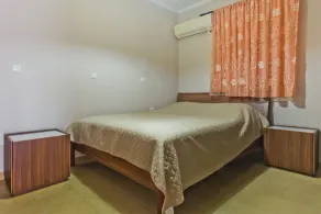 Lux SeaView Apartment - Image 4