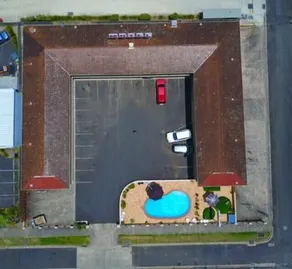 Casino Motor Inn - Image 3